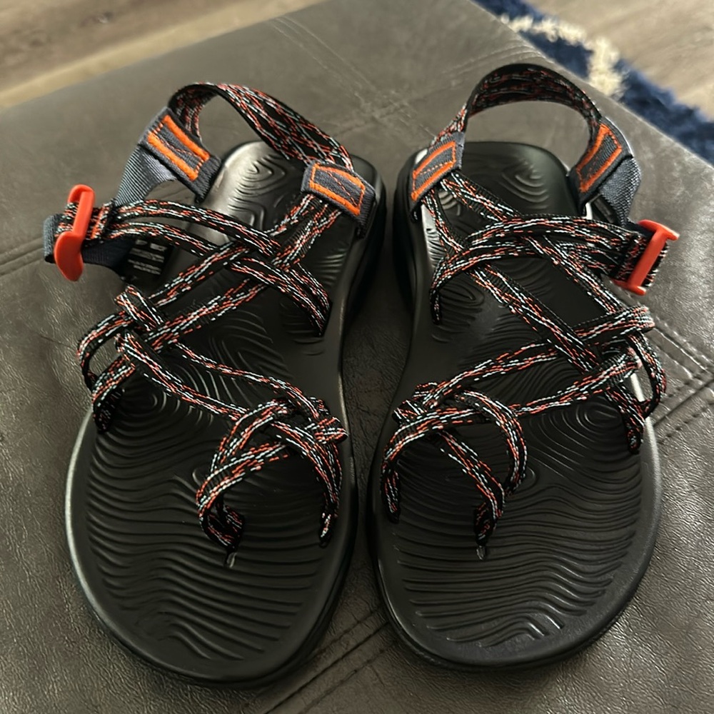 Chaco sandal multi-color